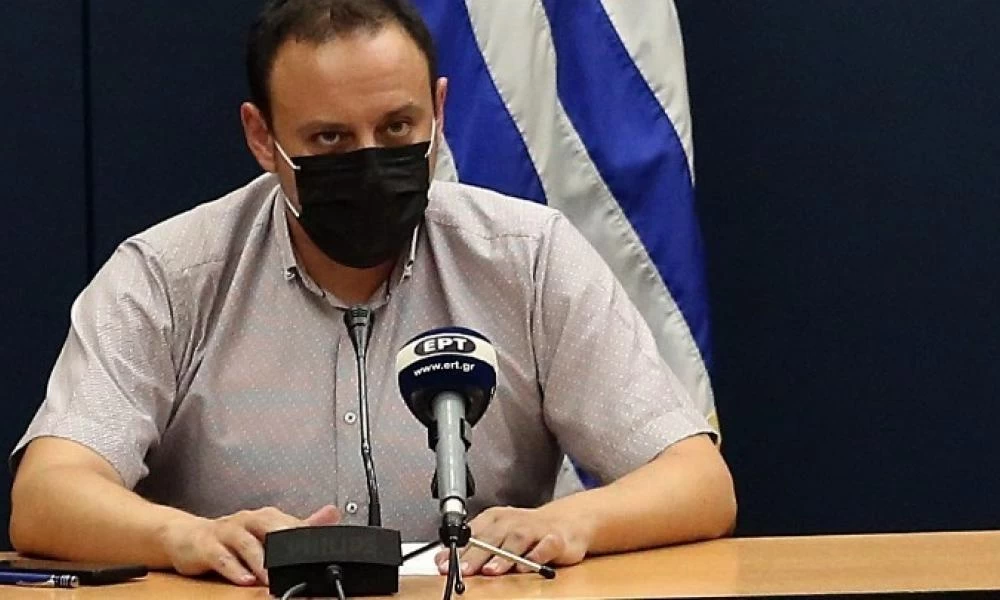Μαγιορκίνης: Παρατηρούμε σταθερή αποκλιμάκωση της πανδημίας
